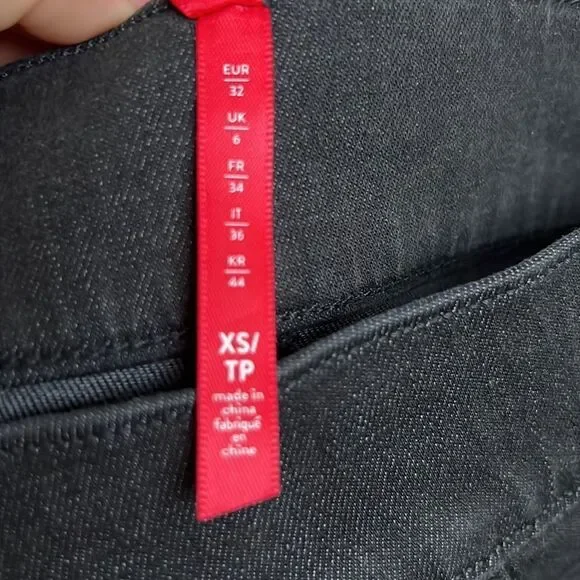 Spanx Distressed Denim Legging Jegging - Picture 11 of 11